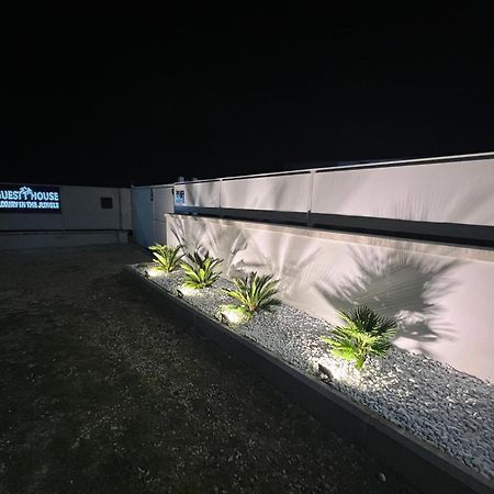 Luxury In The Jungle Villa Formello Bagian luar foto