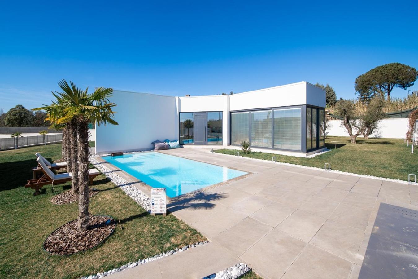 Luxury In The Jungle Villa Formello Bagian luar foto